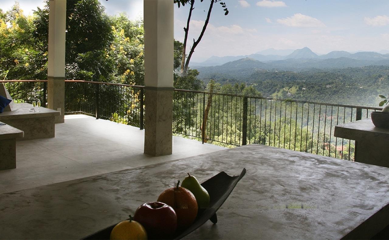 Mowbrey House Hotel Kandy Exterior photo